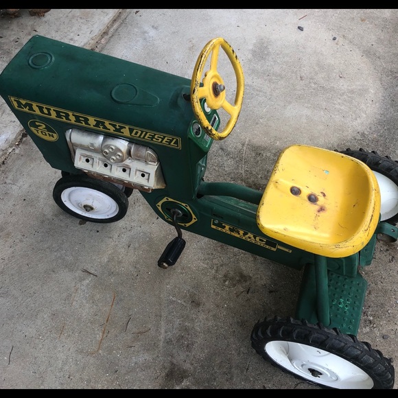 Kids 🚜 old but in great shape - Picture 3 of 8